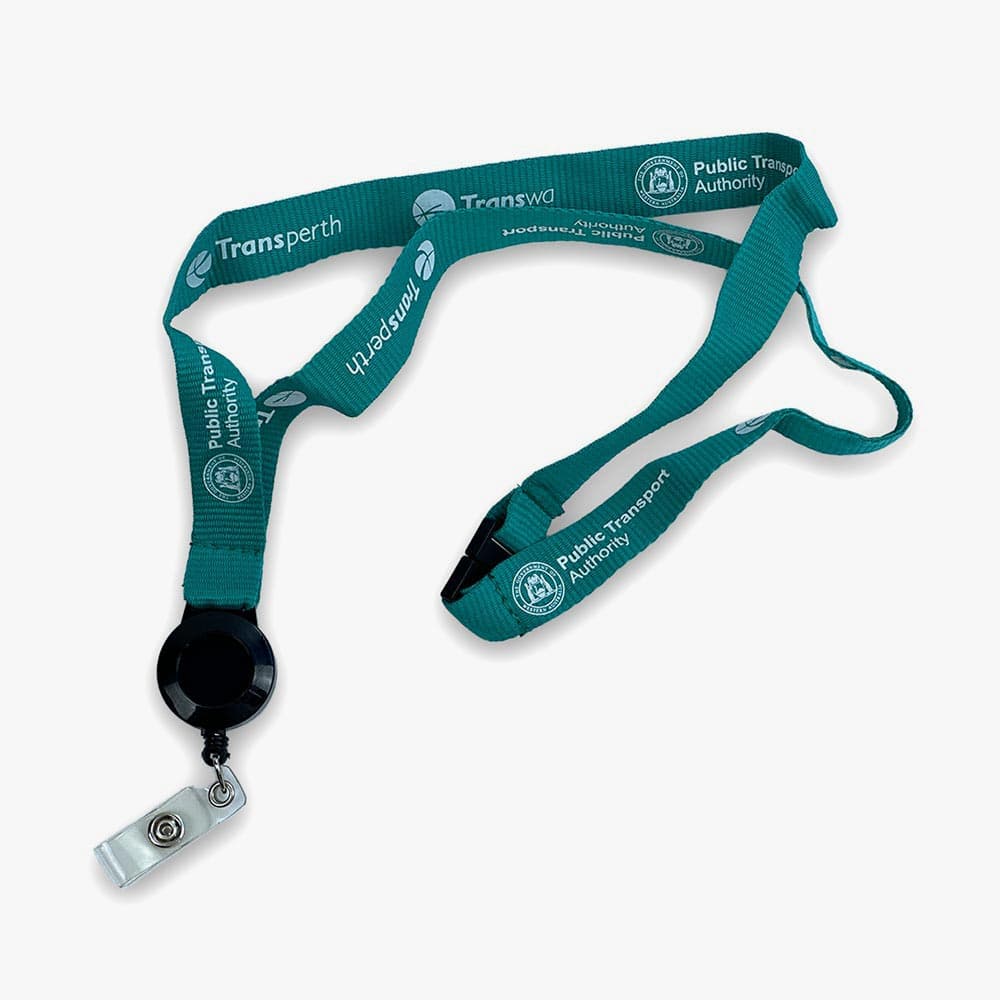 lanyards-retract-002.jpg